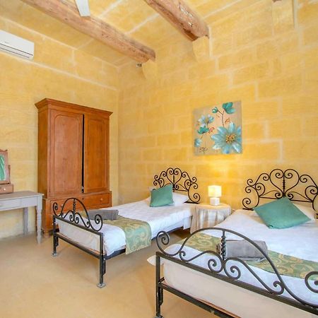 Ghar Ilma IV Holiday Home Santa Luċija Eksteriør bilde